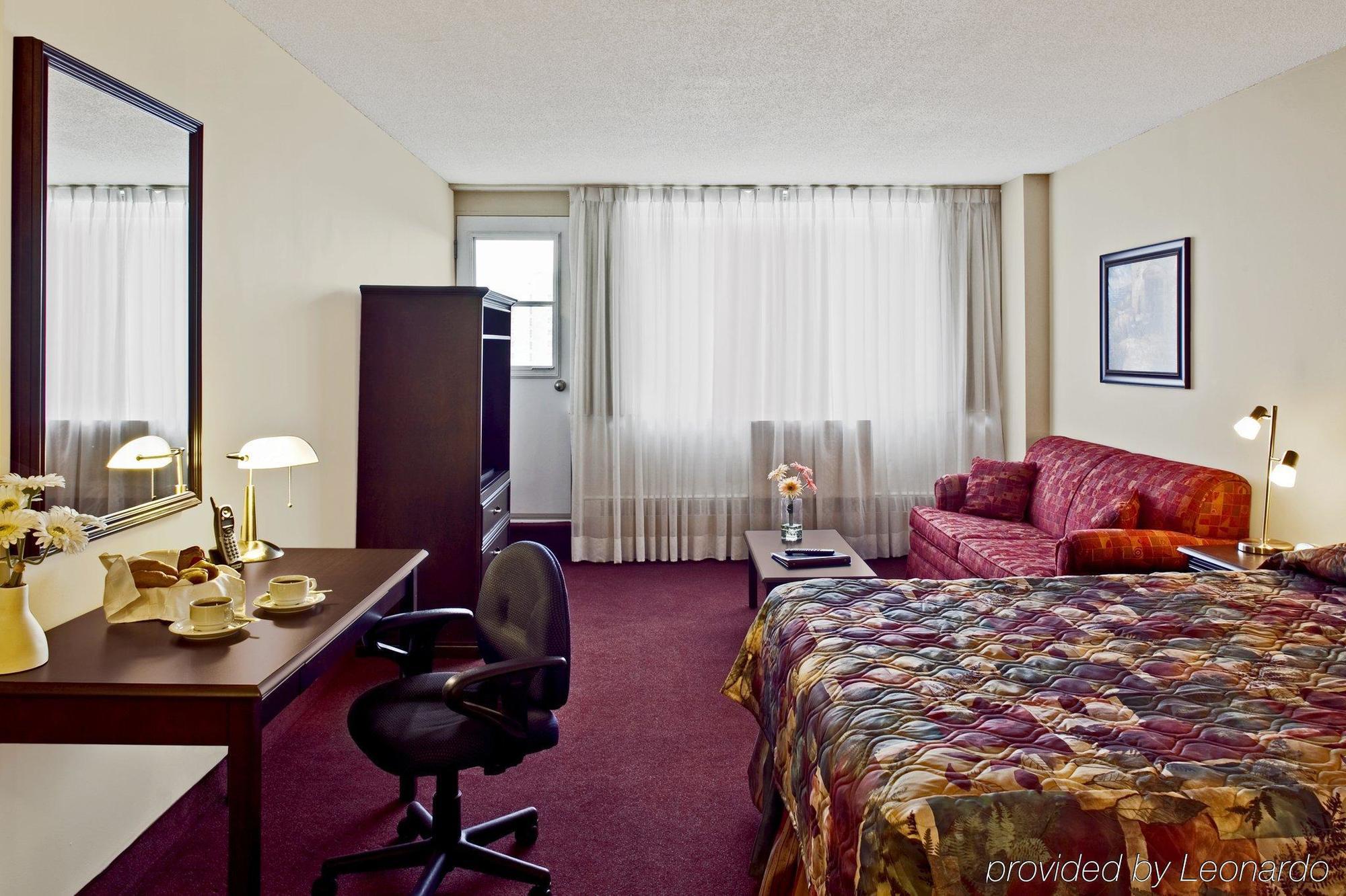 Hotel La Tour Belvedѐre Montréal Zimmer foto