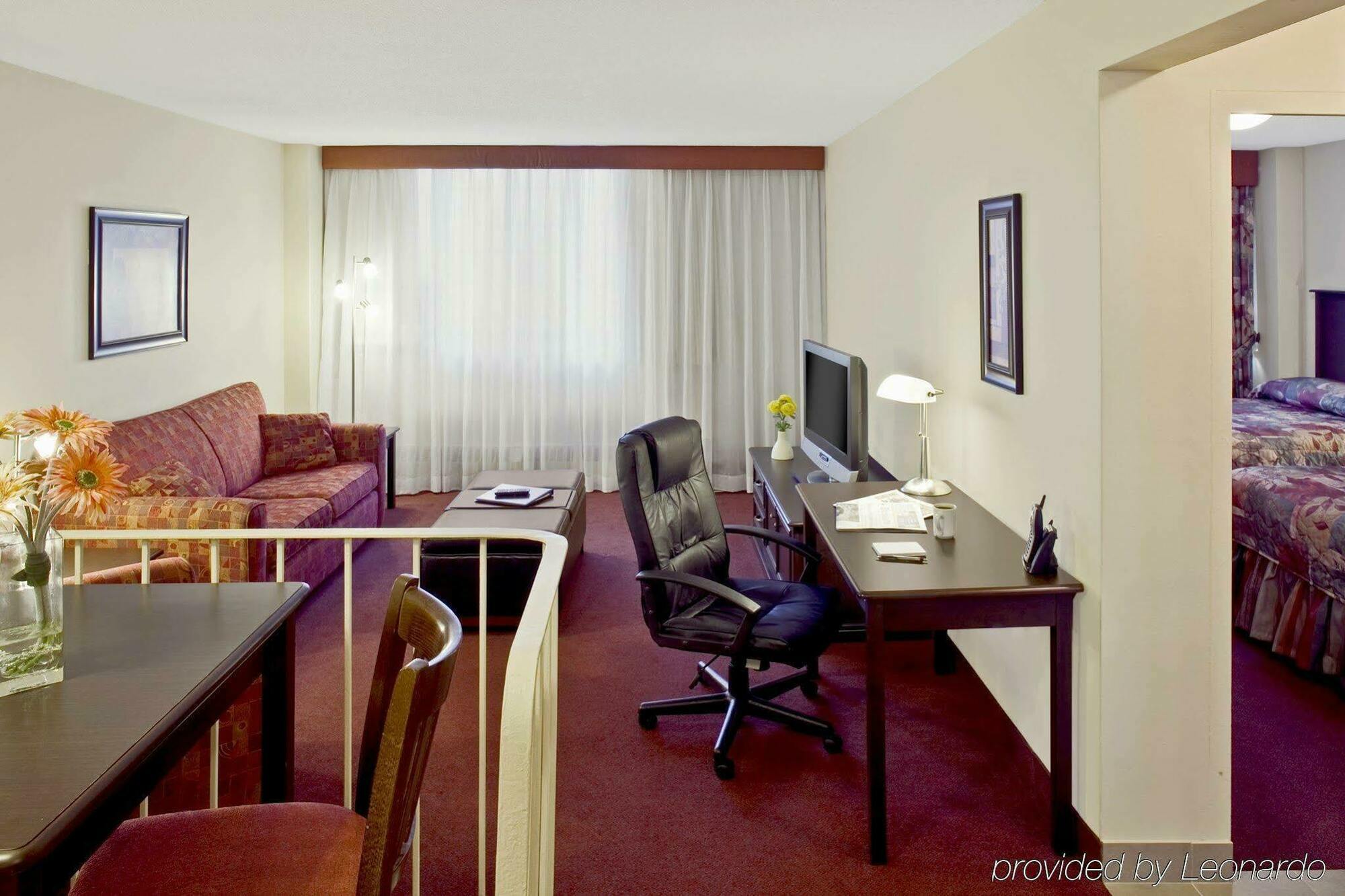 Hotel La Tour Belvedѐre Montréal Zimmer foto